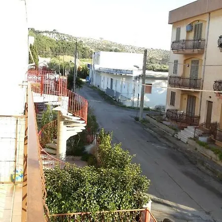 Apartment Casa Vacanze Pleiadi *